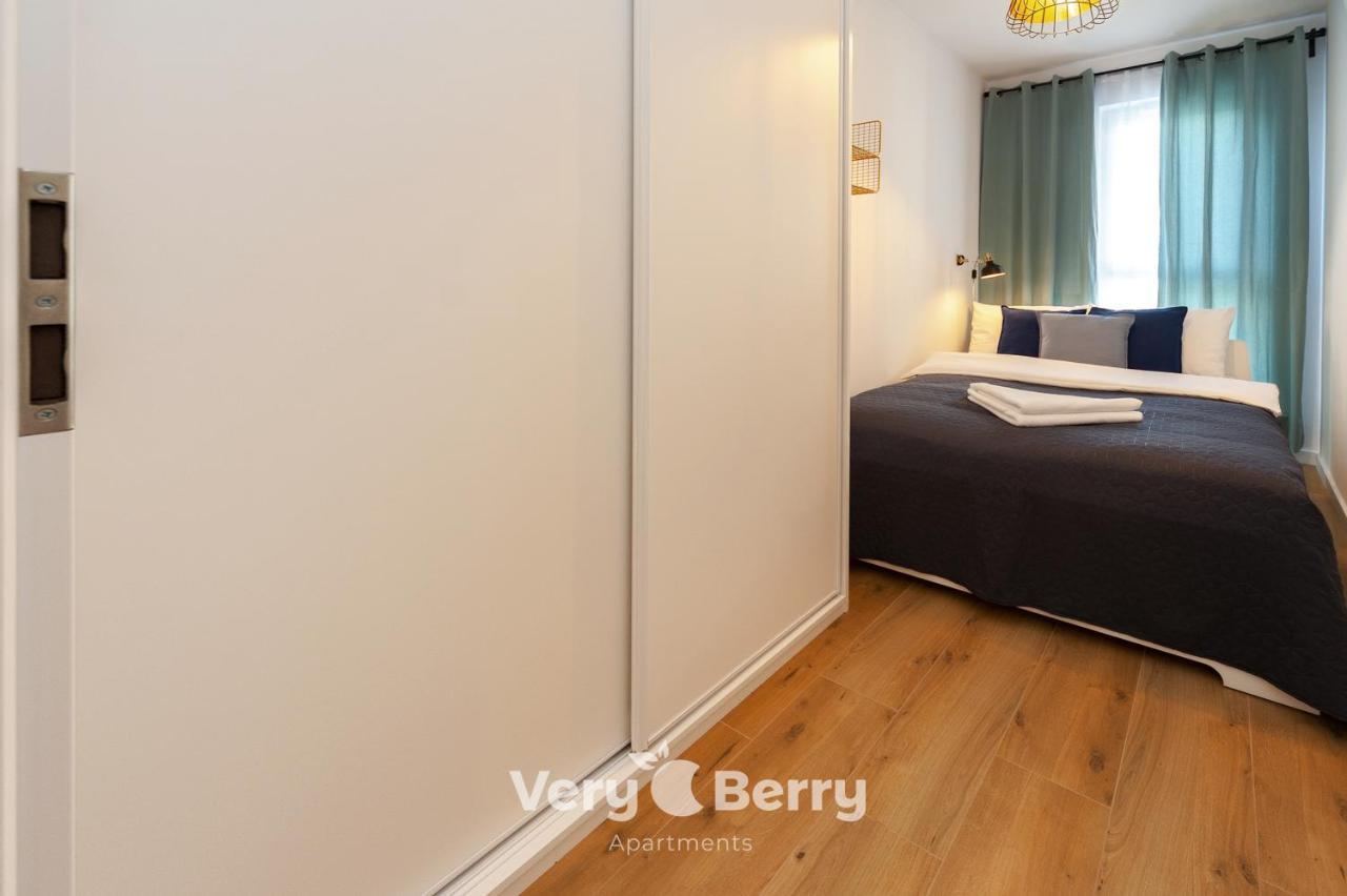 Garbary 104 - Apartament Z Balkonem - Self Check In 24H Poznan Exterior photo